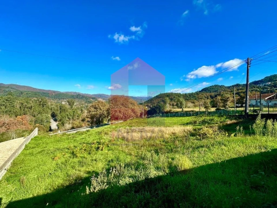 Terreno para Venda em Souto Foto 27