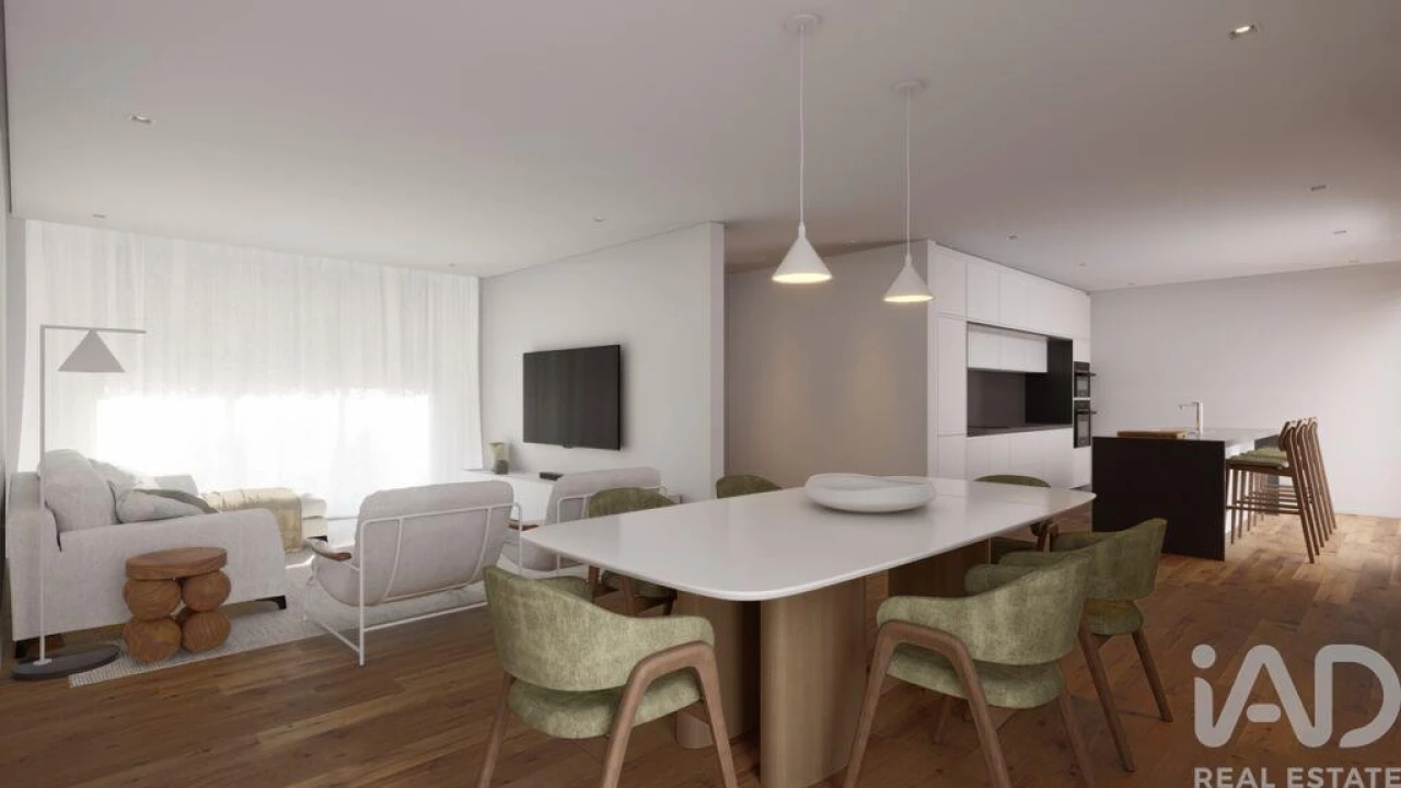 Moradia T3 para Venda em Milheiros de Poiares Foto 6