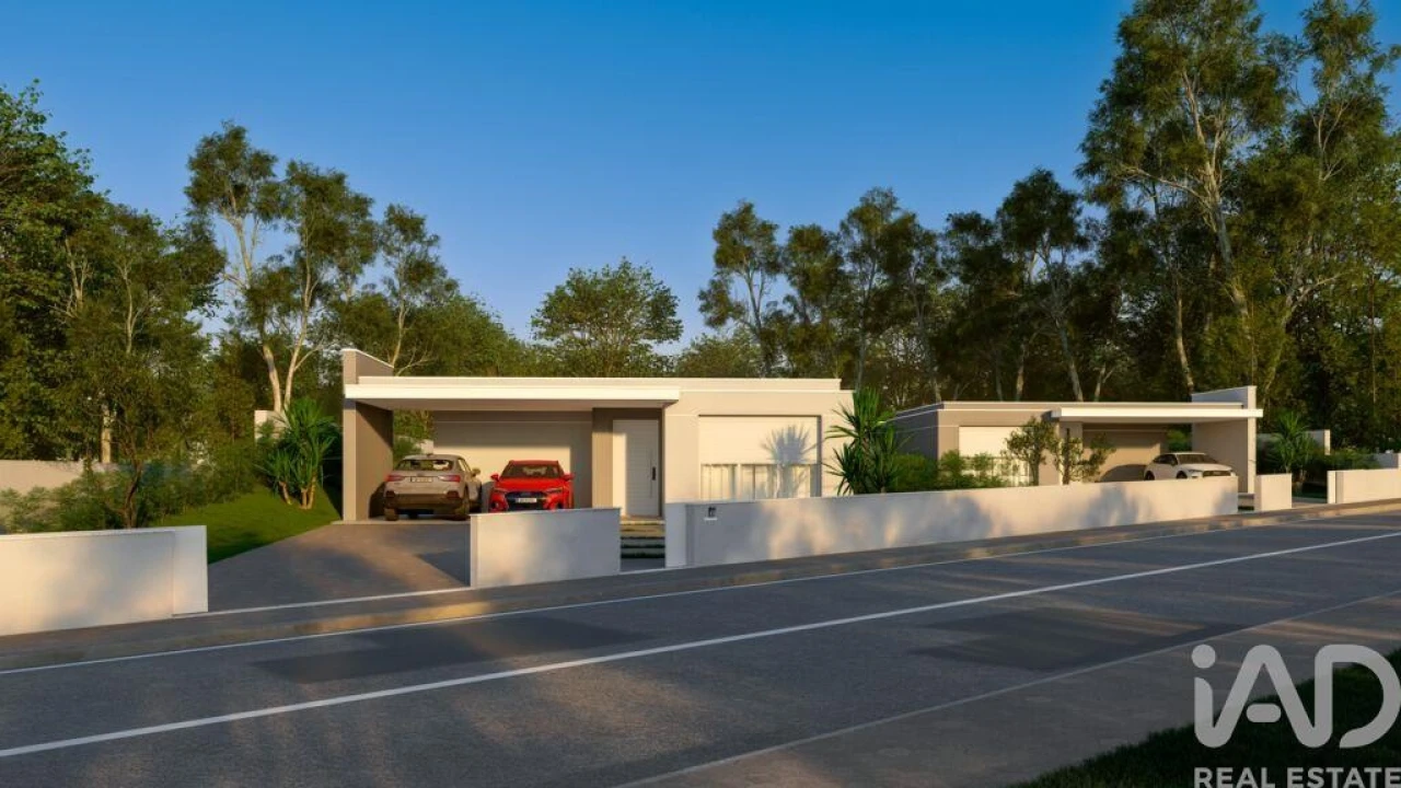 Moradia T3 para Venda em Milheiros de Poiares Foto 1