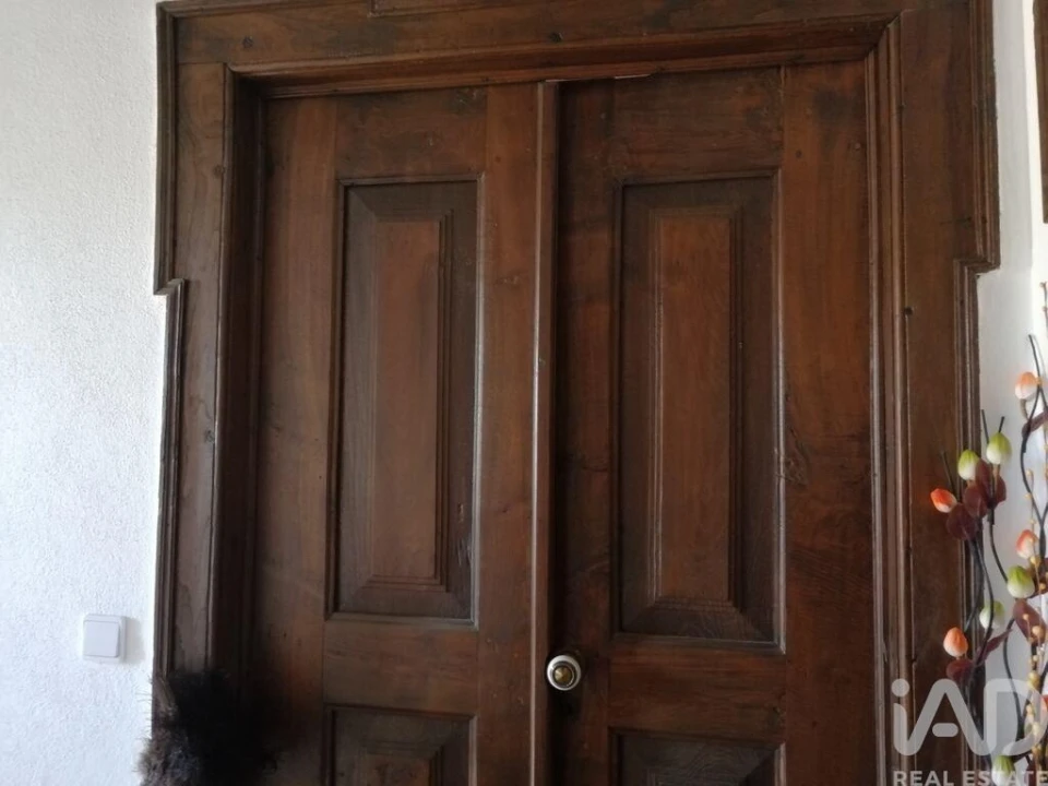 Moradia T4 para Venda em Alvares Foto 14