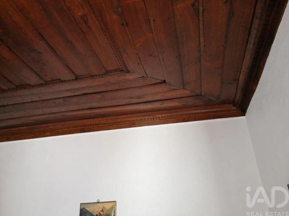 Moradia T4 para Venda em Alvares Foto 15