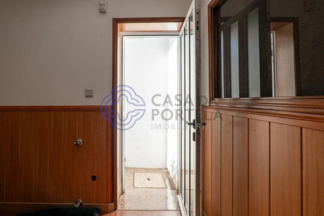 Moradia T5 para Venda em Mafamude e Vilar do Paraíso Foto 136