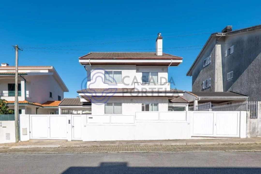 Moradia T5 para Venda em Mafamude e Vilar do Paraíso Foto 155