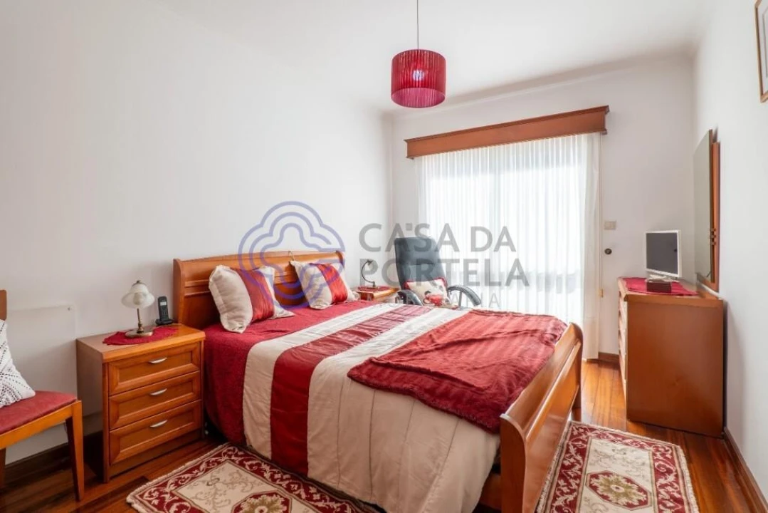 Moradia T5 para Venda em Mafamude e Vilar do Paraíso Foto 25