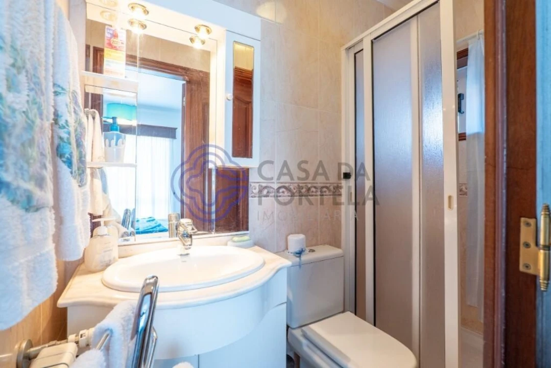 Moradia T5 para Venda em Mafamude e Vilar do Paraíso Foto 34