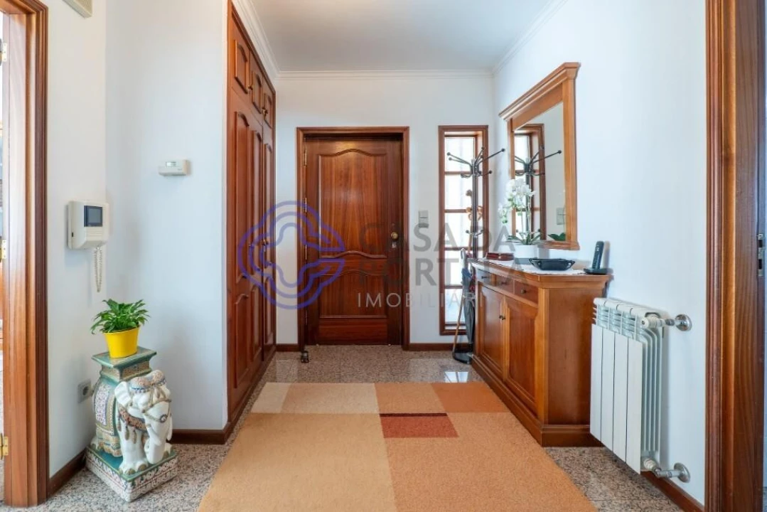 Moradia T5 para Venda em Mafamude e Vilar do Paraíso Foto 21