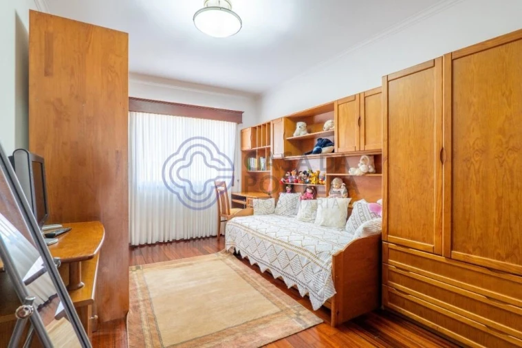 Moradia T5 para Venda em Mafamude e Vilar do Paraíso Foto 28