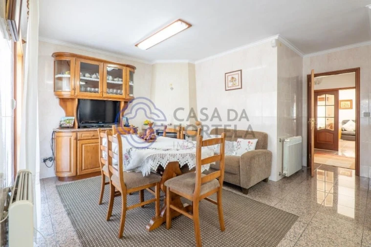 Moradia T5 para Venda em Mafamude e Vilar do Paraíso Foto 10