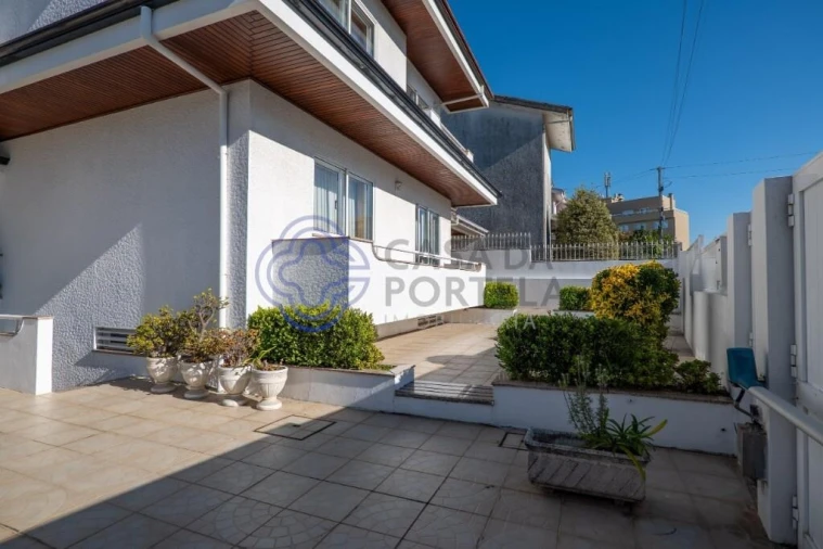 Moradia T5 para Venda em Mafamude e Vilar do Paraíso Foto 154