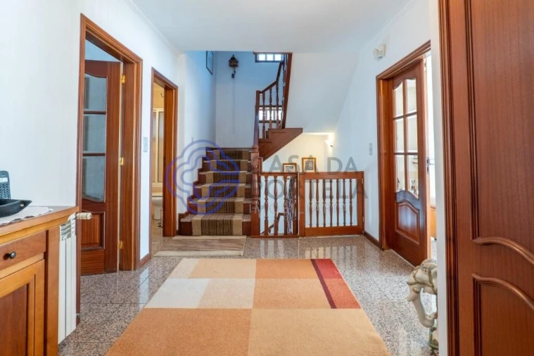 Moradia T5 para Venda em Mafamude e Vilar do Paraíso Foto 24