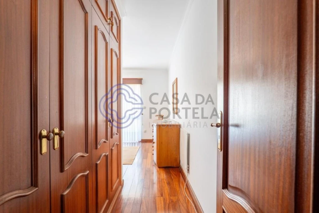 Moradia T5 para Venda em Mafamude e Vilar do Paraíso Foto 107