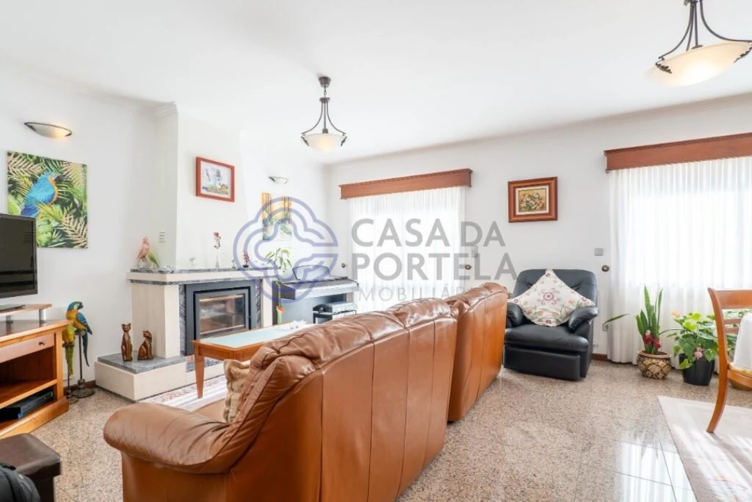 Moradia T5 para Venda em Mafamude e Vilar do Paraíso Foto 15