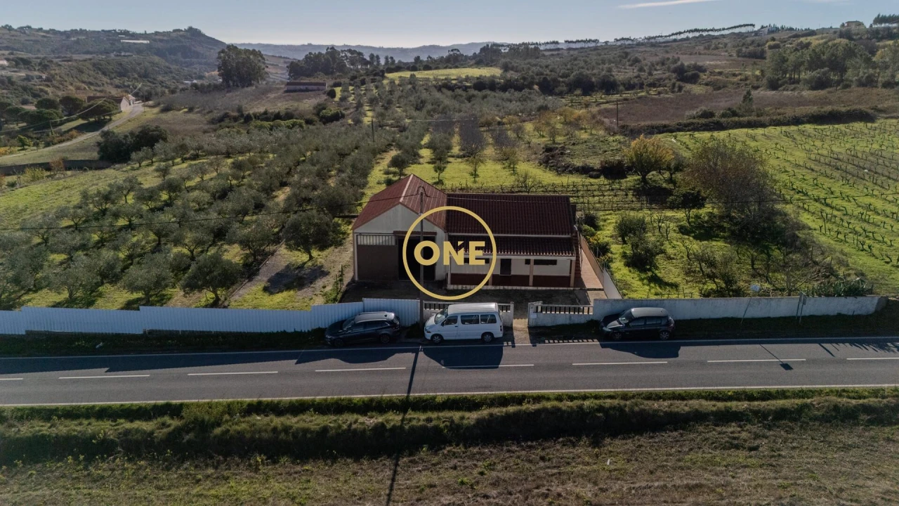 Moradia T2 para Venda em Carnota Foto 2