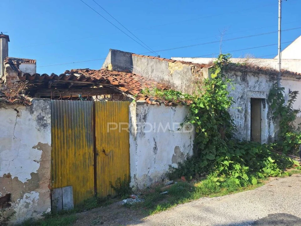 Quinta T2 para Venda em Rio Maior Foto 2