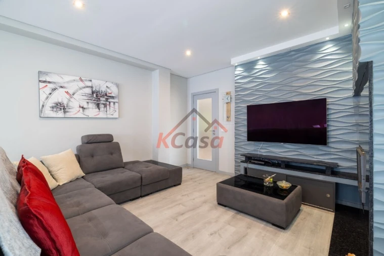 Moradia T4 para Venda em Gondomar (São Cosme), Valbom e Jovim Foto 11