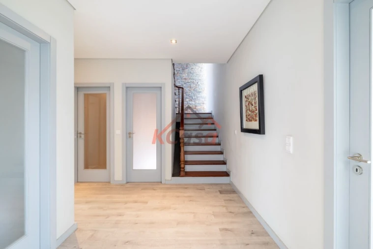 Moradia T4 para Venda em Gondomar (São Cosme), Valbom e Jovim Foto 8