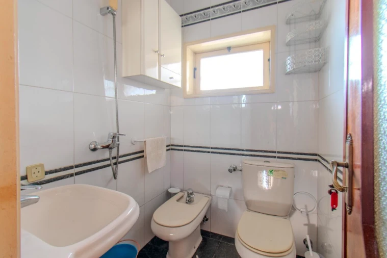 Moradia T4 para Venda em Fânzeres e São Pedro da Cova Foto 19