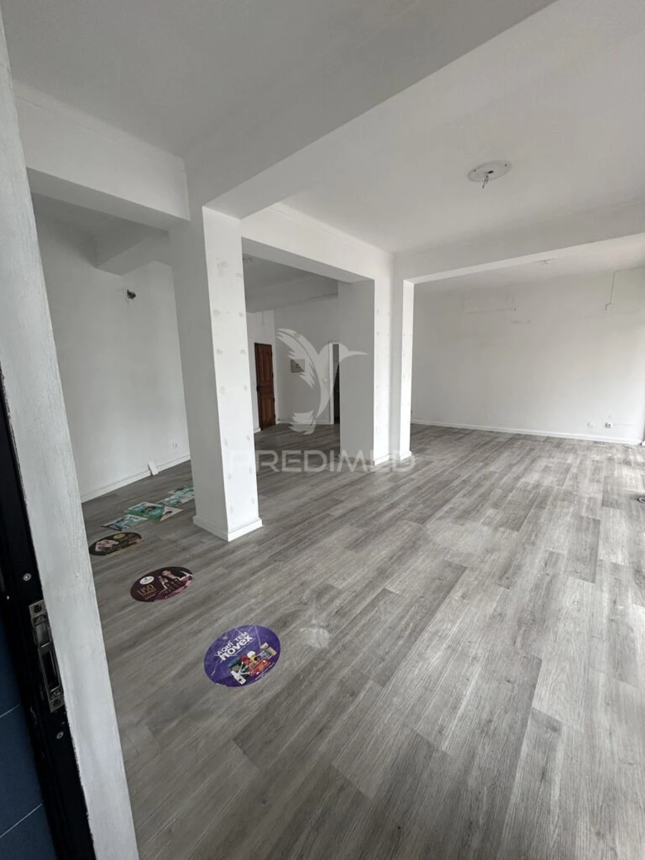 Loja para Arrendamento em Leiria, Pousos, Barreira e Cortes Foto 3