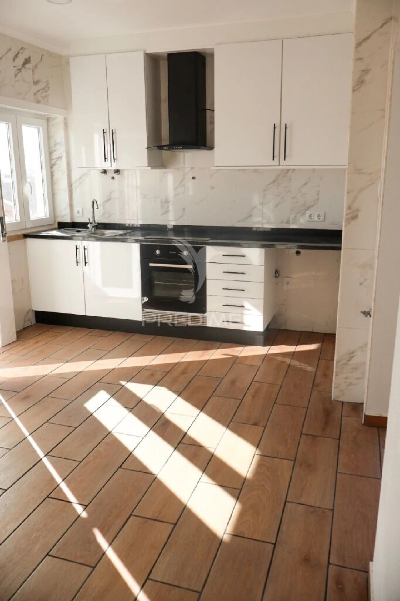 Apartamento T1 para Venda em São Martinho do Porto Foto 16