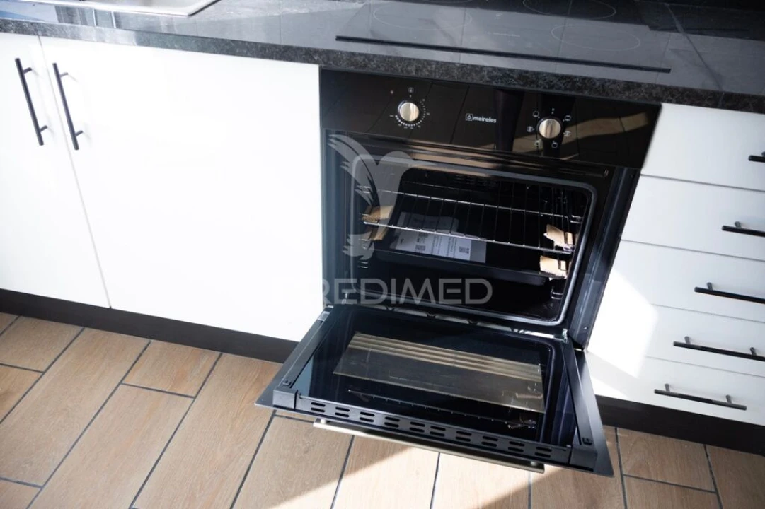 Apartamento T1 para Venda em São Martinho do Porto Foto 18