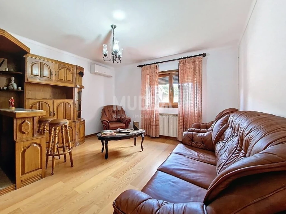 Moradia T5 para Venda em Sé, Santa Maria e Meixedo Foto 12