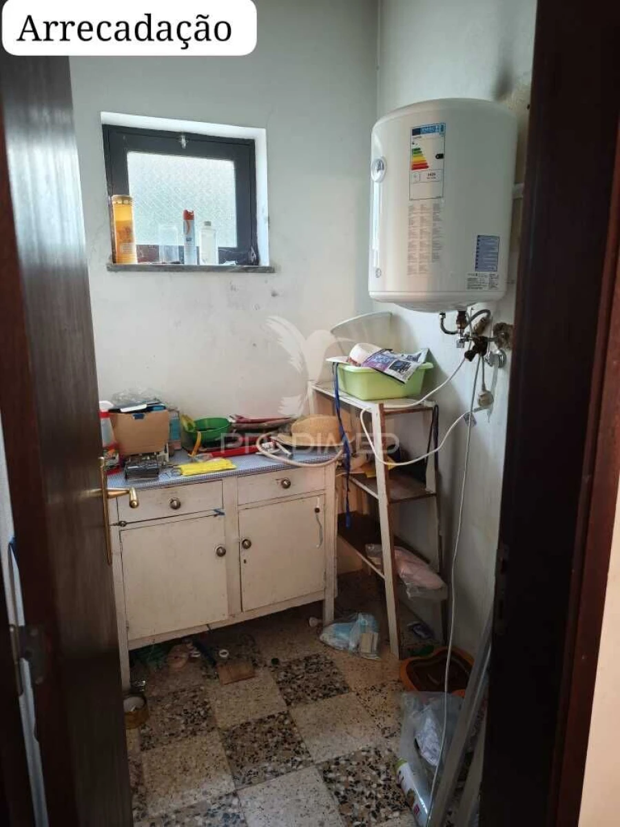 Moradia T3 para Venda em Guia Foto 5