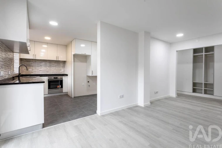 Apartamento T2 para Venda em Eiras e São Paulo de Frades Foto 5