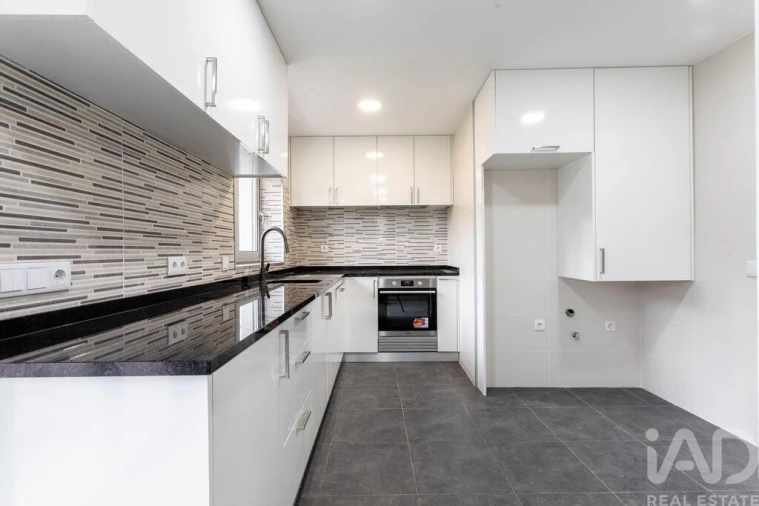 Apartamento T2 para Venda em Eiras e São Paulo de Frades Foto 9