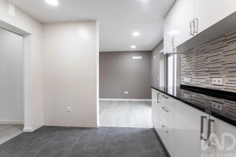 Apartamento T2 para Venda em Eiras e São Paulo de Frades Foto 14