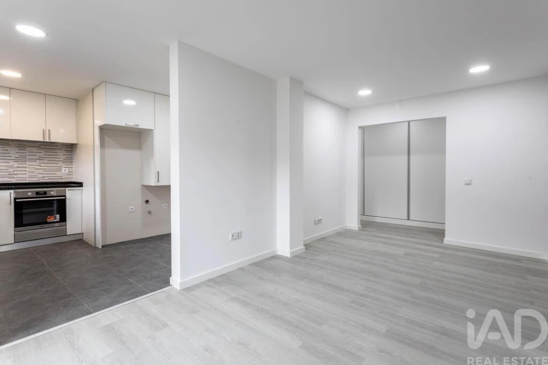 Apartamento T2 para Venda em Eiras e São Paulo de Frades Foto 6