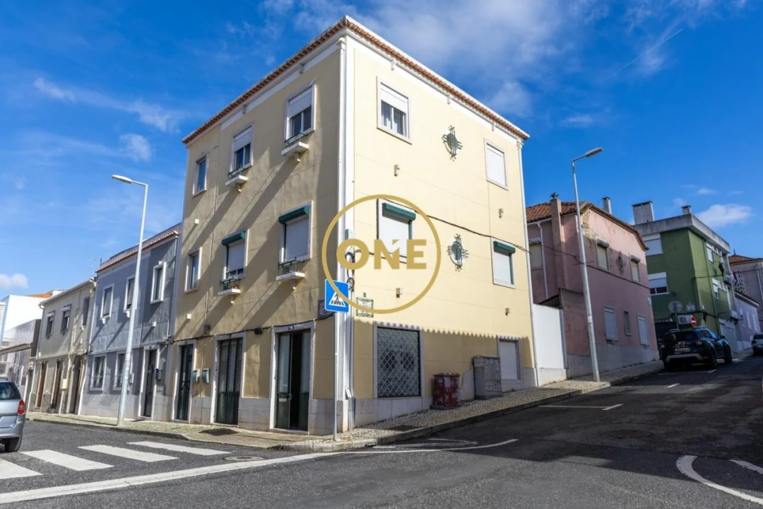 Loja para Venda em Falagueira-Venda Nova Foto 11