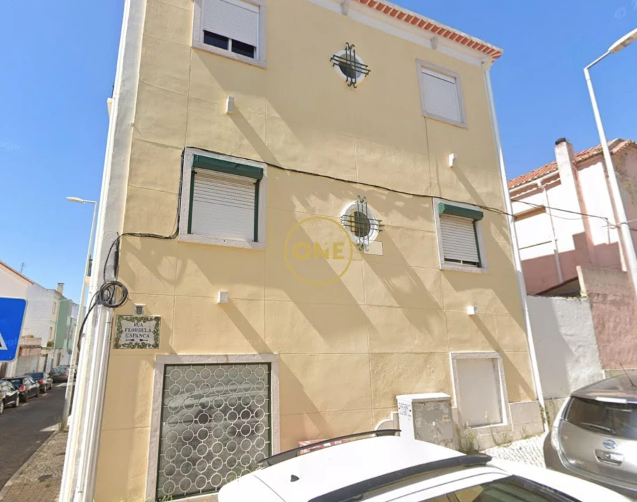 Loja para Venda em Falagueira-Venda Nova Foto 10