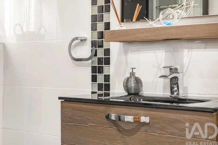 Apartamento T2 para Venda em Nazare Foto 22