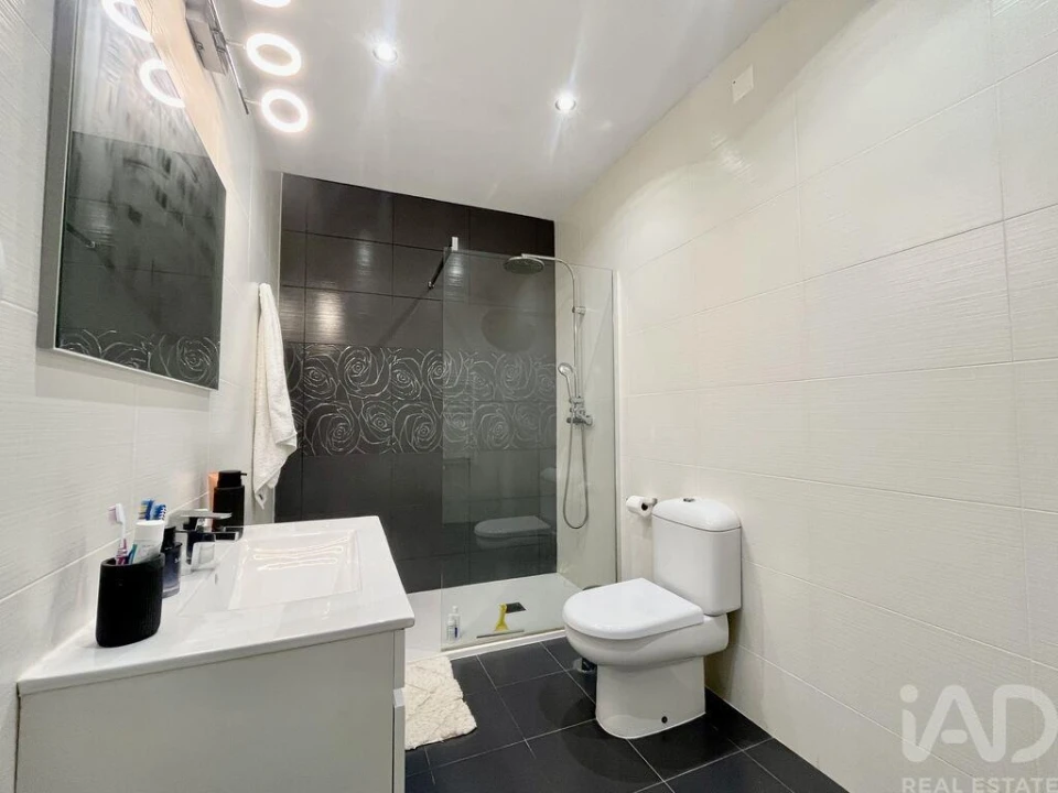 Apartamento T2 para Venda em Lagos (São Sebastião e Santa Maria) Foto 7