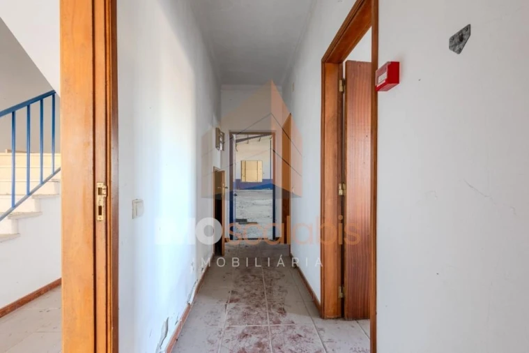 Armazém para Venda em Alpiarça Foto 12