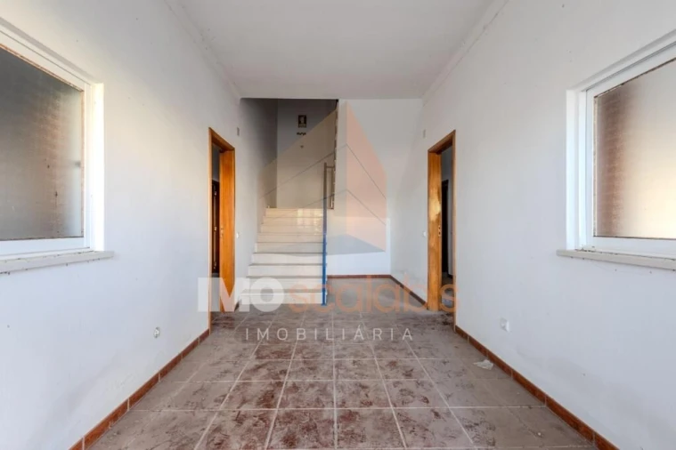 Armazém para Venda em Alpiarça Foto 10