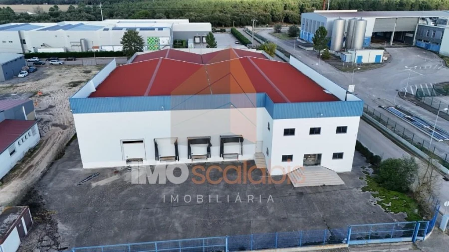 Armazém para Venda em Alpiarça Foto 9