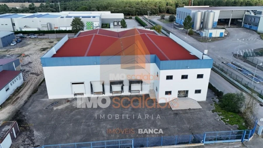 Armazém para Venda em Alpiarça Foto 9