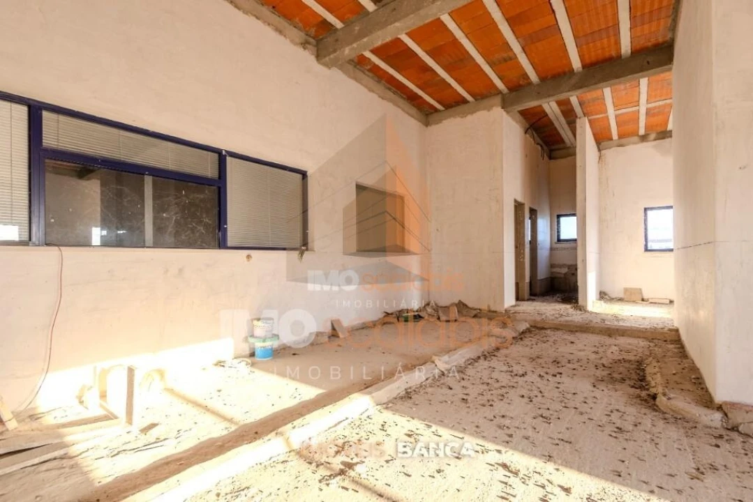 Armazém para Venda em Alpiarça Foto 28