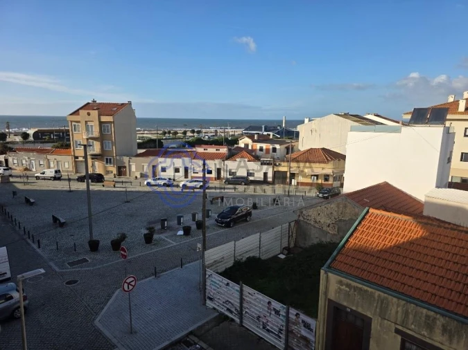Apartamento T4 para Venda em Espinho Foto 17