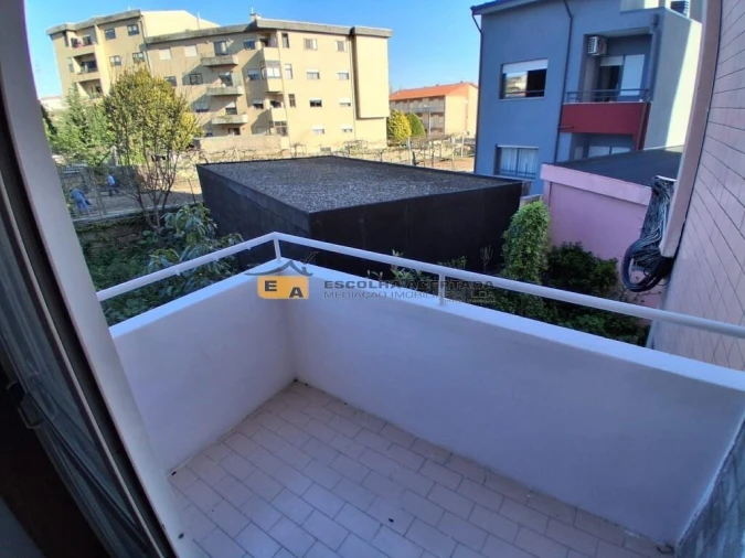 Apartamento T2 para Venda em Baguim do Monte (Rio Tinto) Foto 4