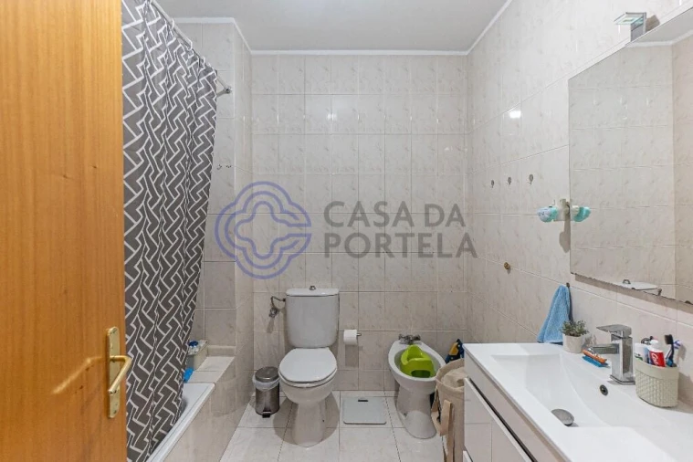 Apartamento T2 para Venda em Fânzeres e São Pedro da Cova Foto 19