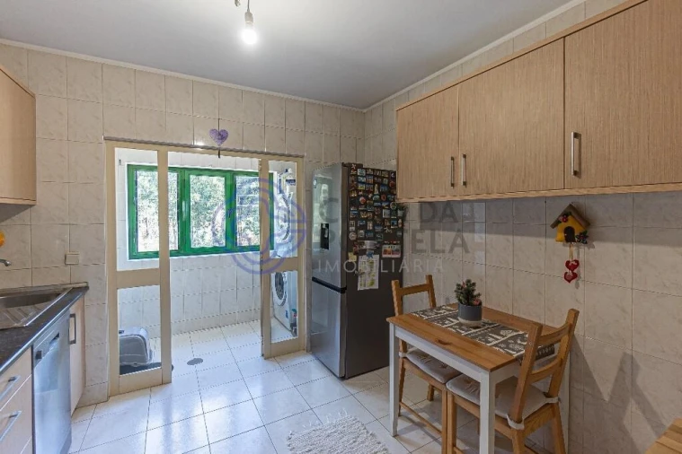 Apartamento T2 para Venda em Fânzeres e São Pedro da Cova Foto 9