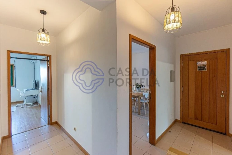 Apartamento T2 para Venda em Fânzeres e São Pedro da Cova Foto 14