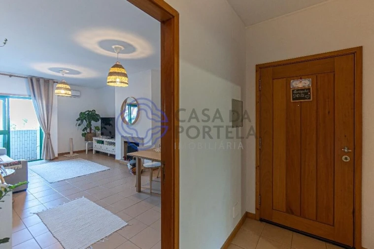 Apartamento T2 para Venda em Fânzeres e São Pedro da Cova Foto 3