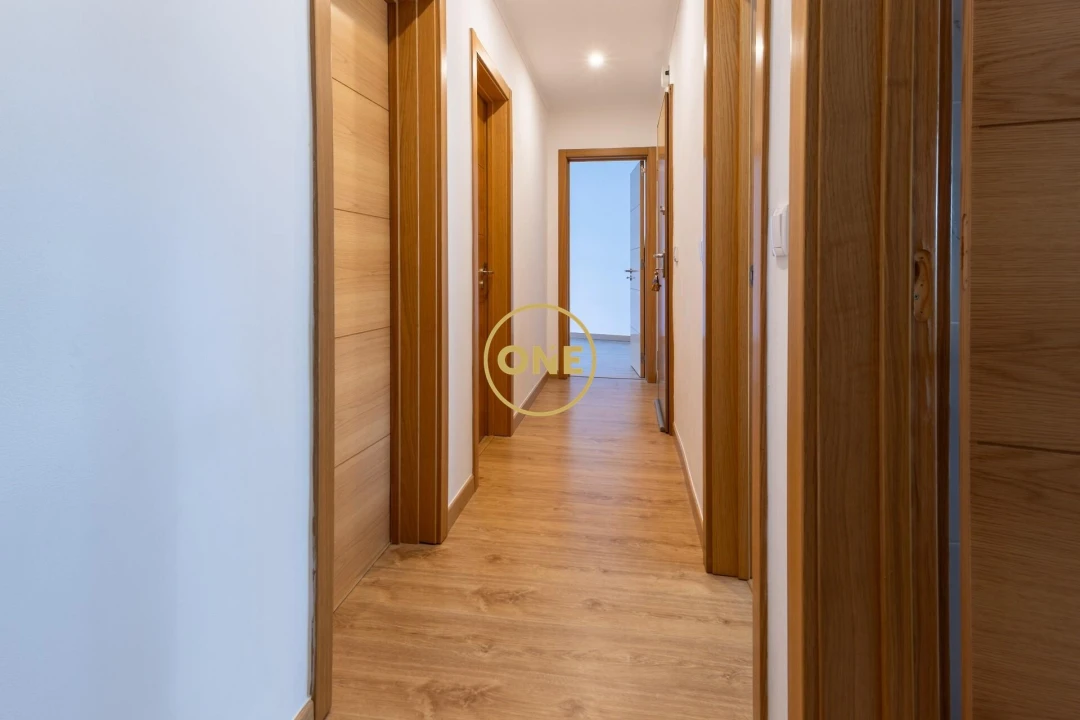 Apartamento T2 para Venda em Falagueira-Venda Nova Foto 7