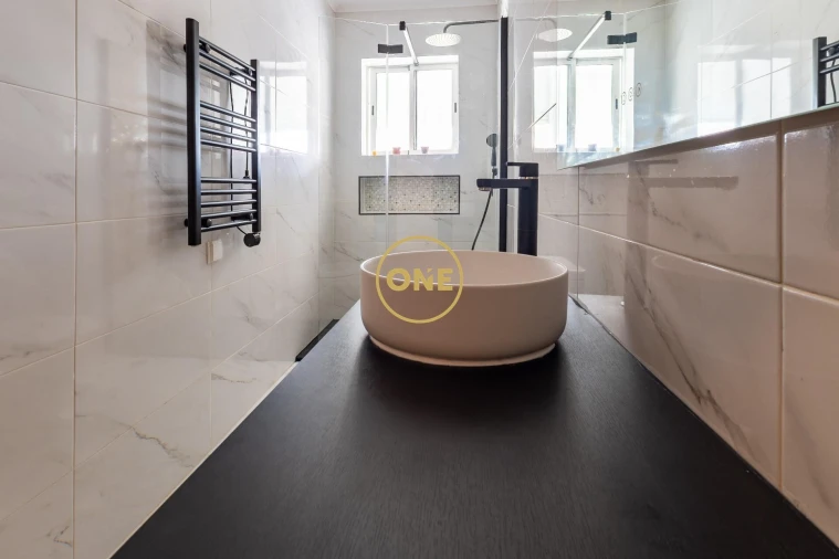 Apartamento T2 para Venda em Falagueira-Venda Nova Foto 9