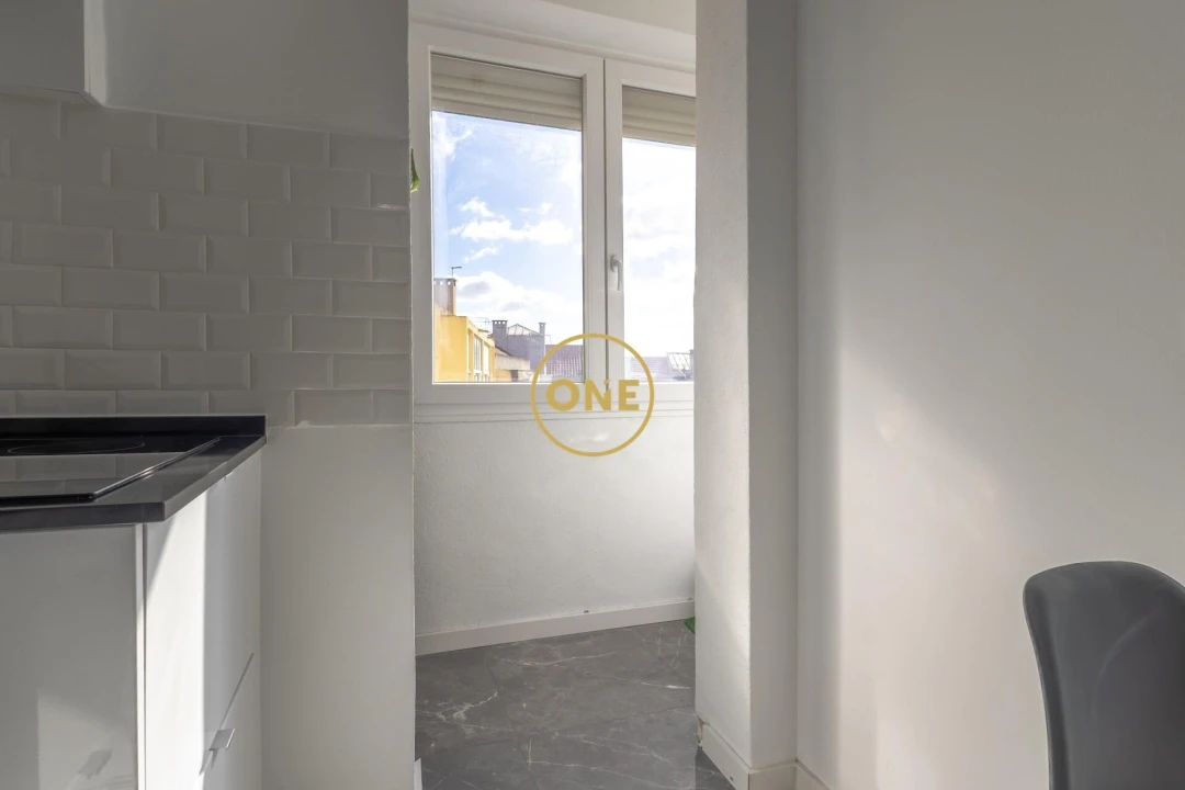 Apartamento T2 para Venda em Falagueira-Venda Nova Foto 5