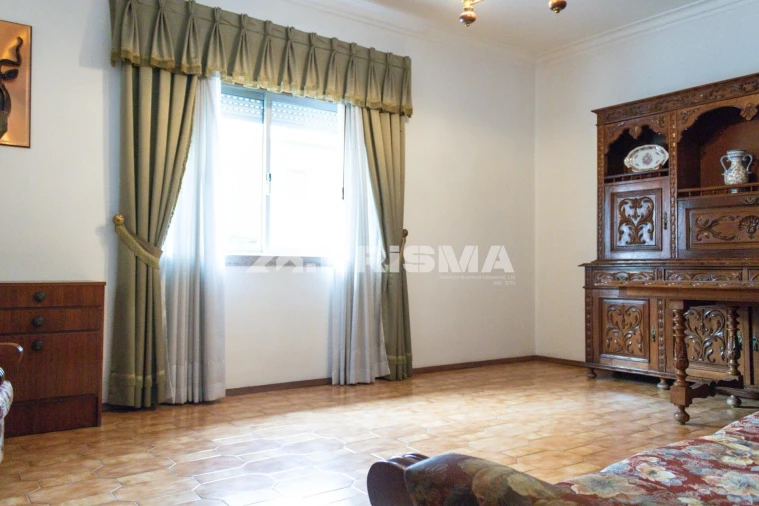 Apartamento T3 para Venda em Alcains Foto 7