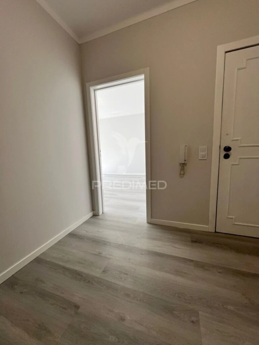 Apartamento T3 para Venda em Portimão Foto 17